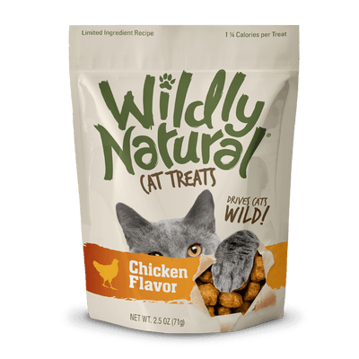 Fruitables Wildly Natural Cat Treats  Chicken Flavor (71g)